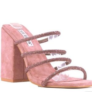 BRAND NEW SZ:11 PINK CRYSTAL STRAPPED CHUNKY HEELS